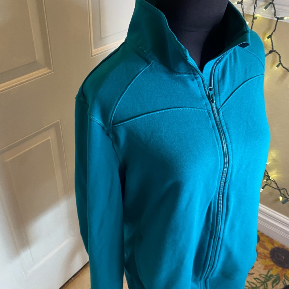 Ladies jacket - Picture 8 of 15